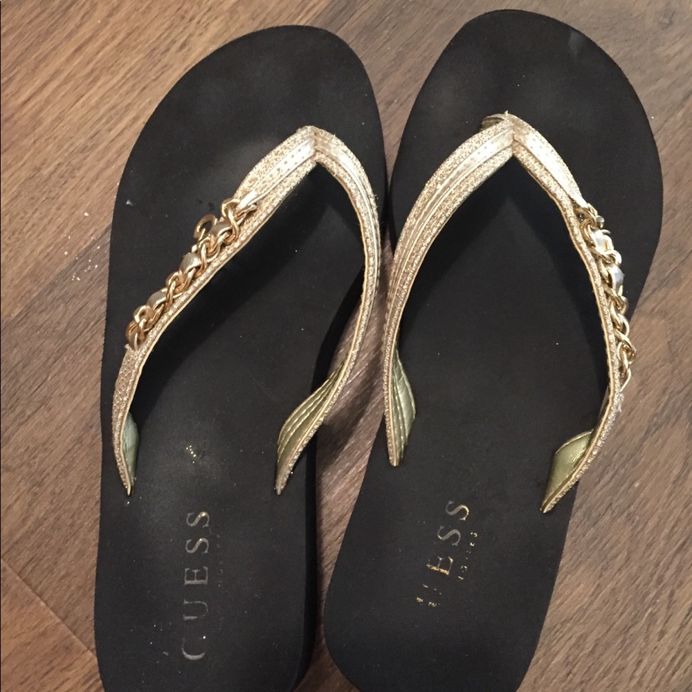 guess 1 inch sandals